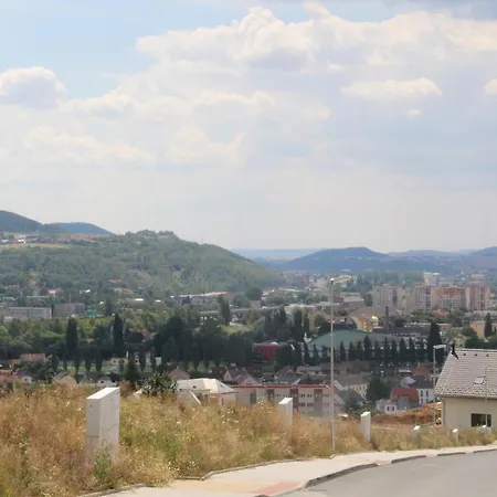 Apartman Se Zahradkou V Krasne Ctvrti Berouna Lejlighed Beroun (Central Bohemian)